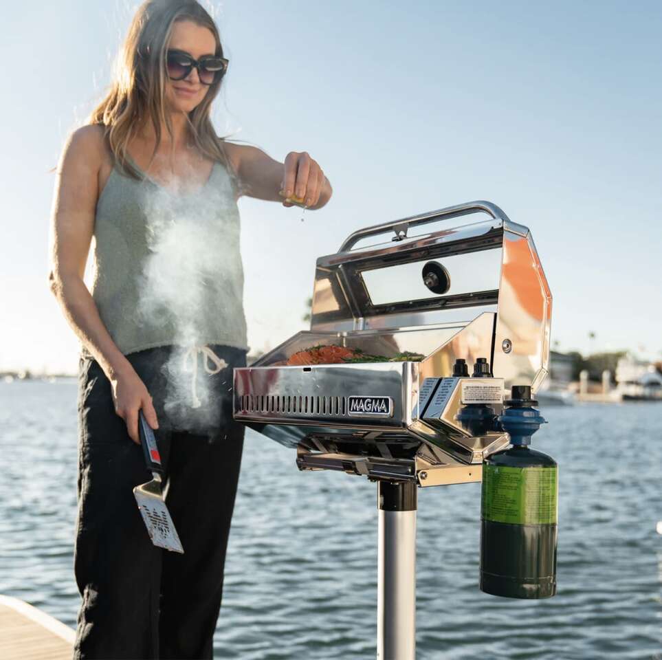 Magma Newport infrared Grill.