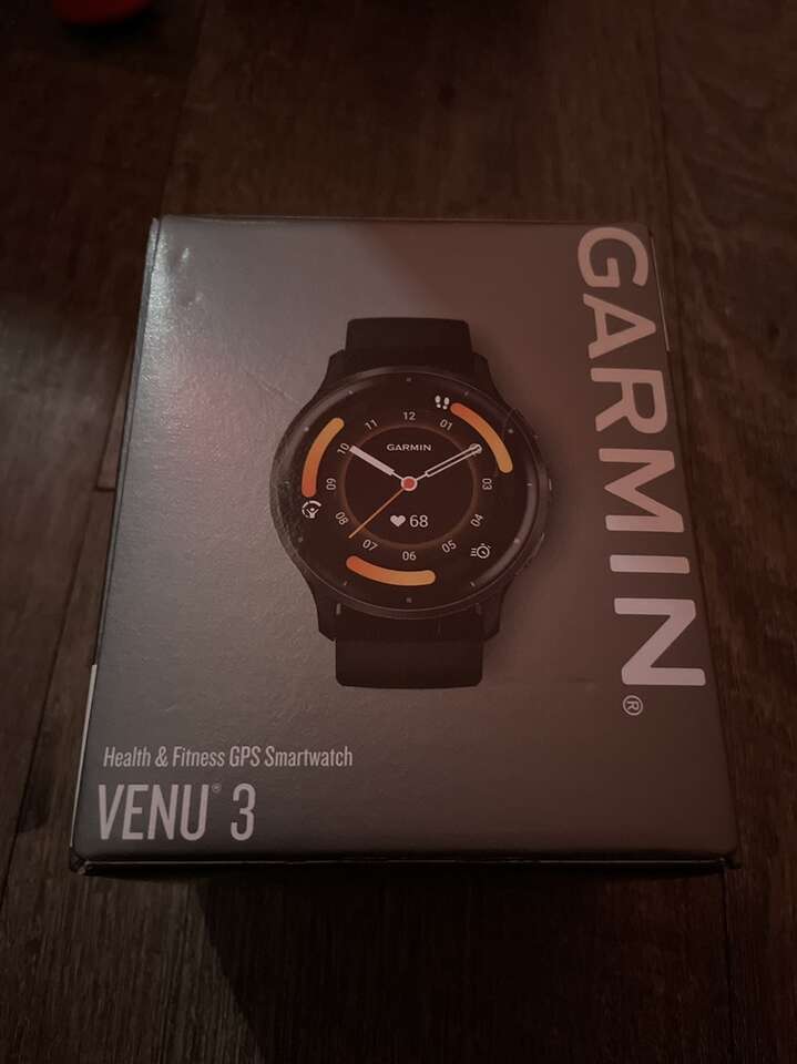 Garmin Venu 3 Health & Fitness GPS Smartwatch