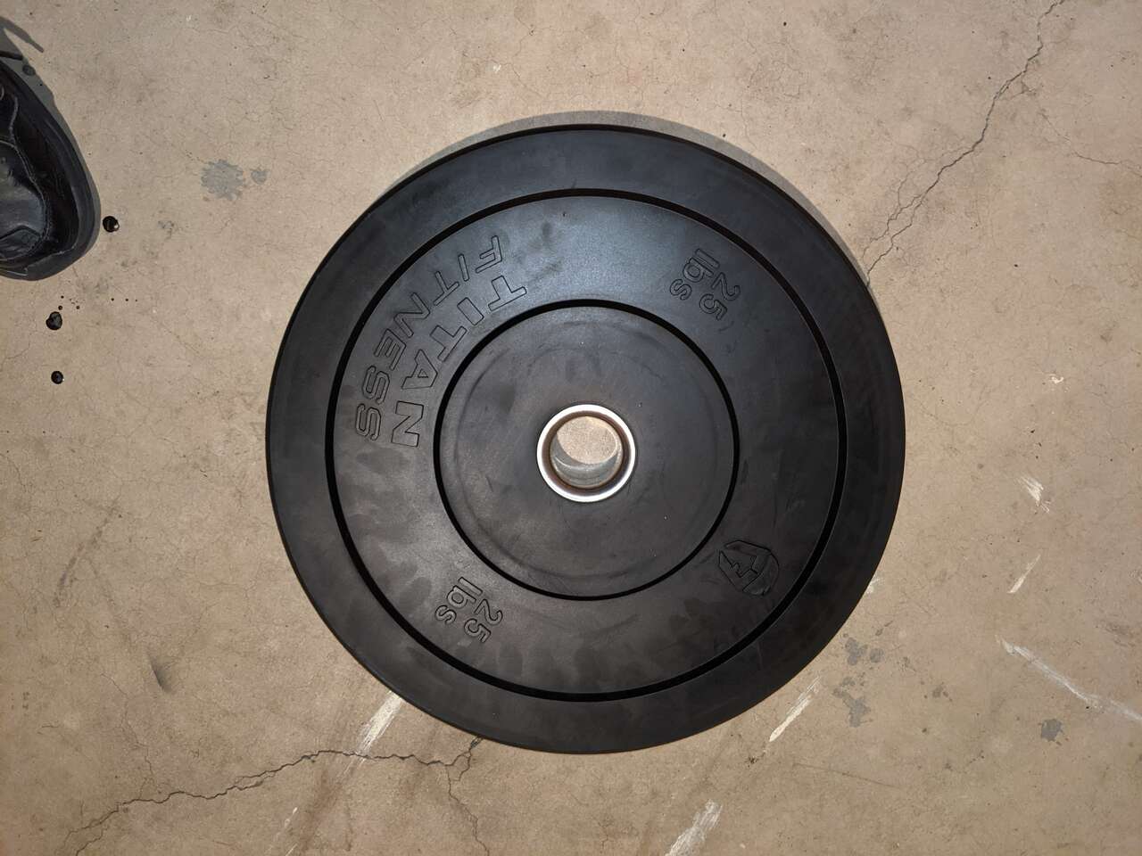 Titan Fitness 25lb Bumper Plates