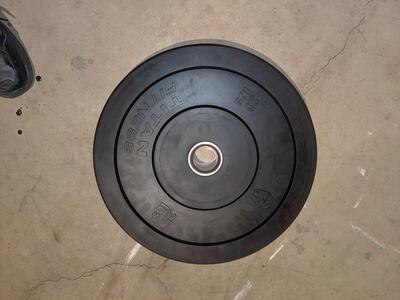 Titan Fitness 25lb Bumper Plates