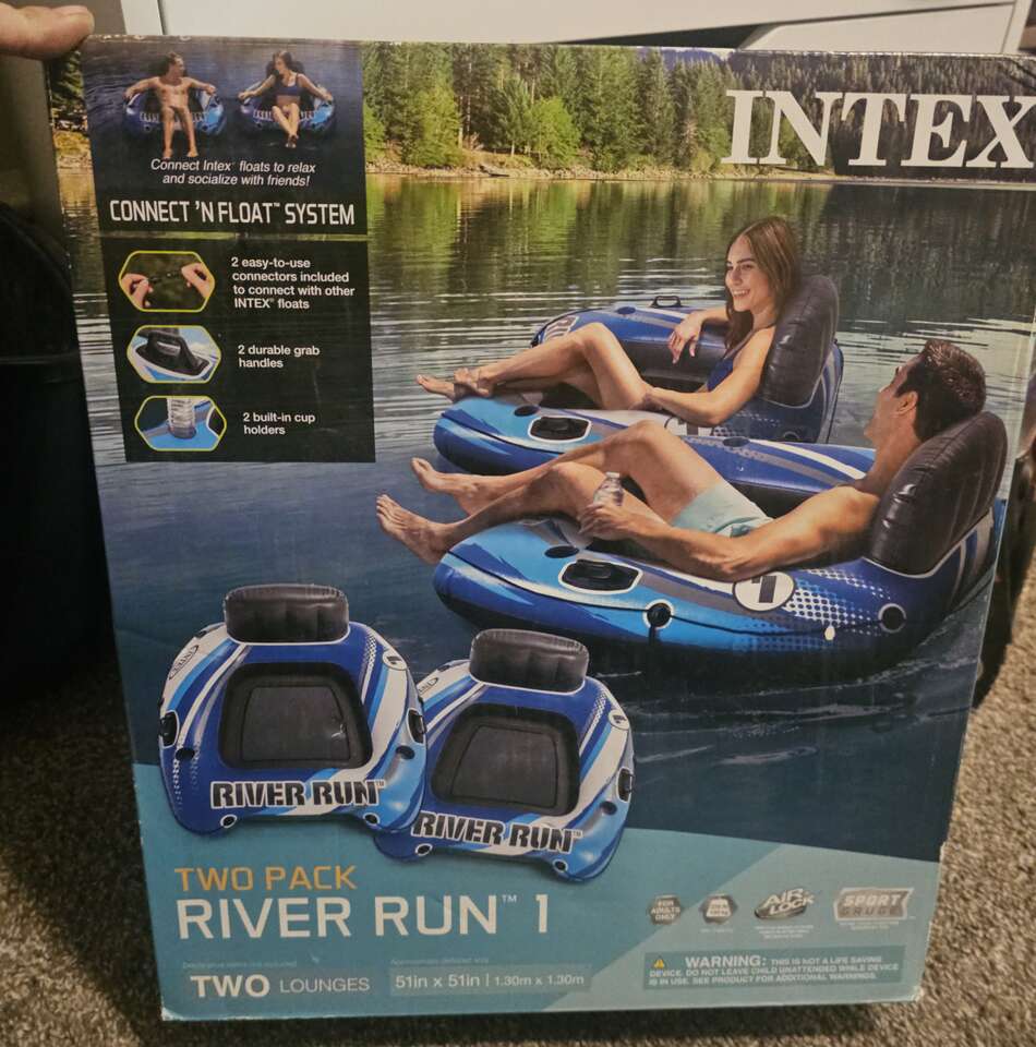 Set of Two Intex River Run 1 Lounges