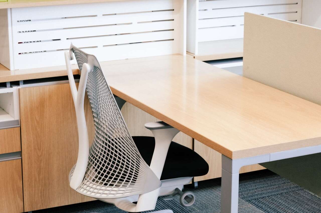 Dedicated Desk Coworking Workspace Available to Rent in Orem