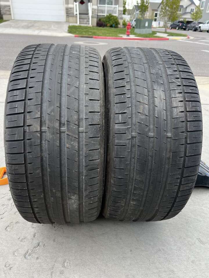 255/35R20 falken all season tires
