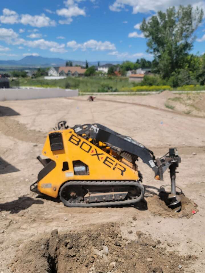 Mini skid steer  rental