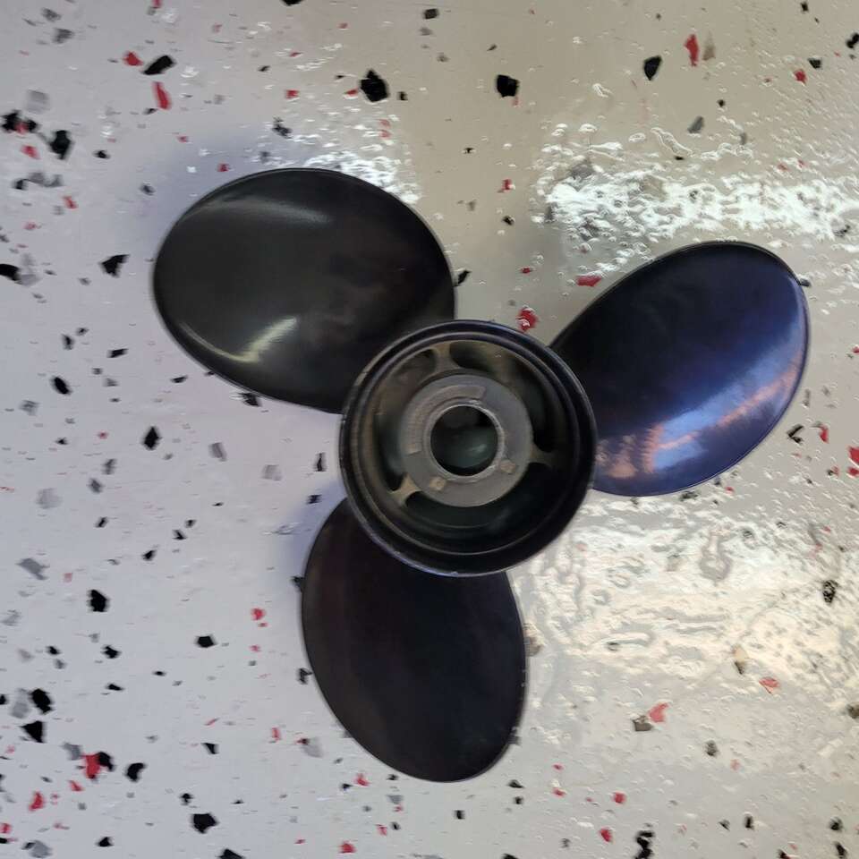 New Rebuilt Boat Prop - Reduced