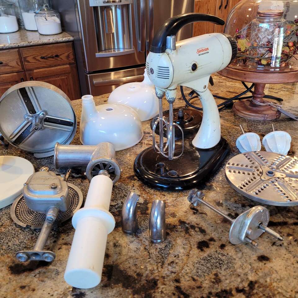 Vintage 1950s Sunbeam Mixmaster - Reduced