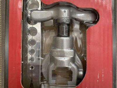 Pro Tube Flaring Tool By Husky