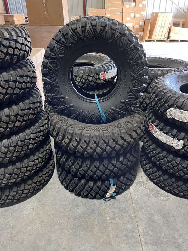 32x10r14 Pro Armor Crawler XG Tires