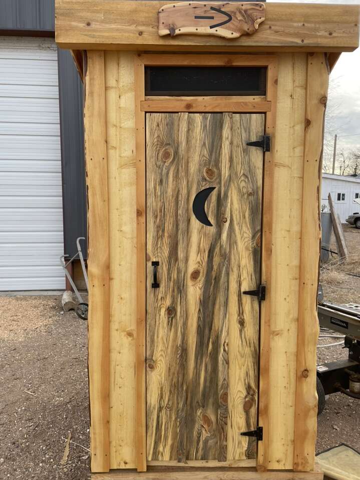 Custom Outhouses or Sheds