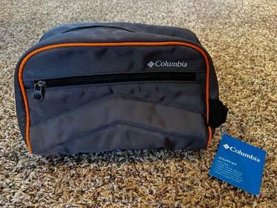 Columbia Travel/Utility Bag