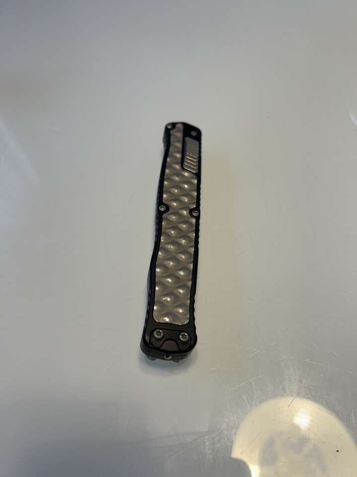 Heretic Cleric II DE OTF Pocket Knife