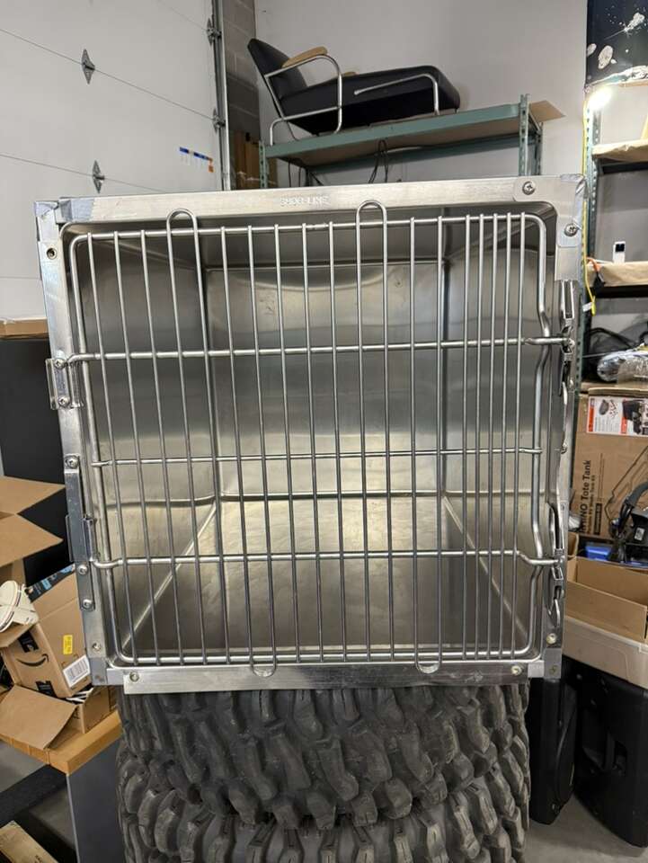 Shor-Line Stainless Steel Veterinary Animal Cage