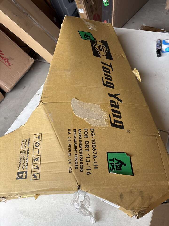 Left Front Fender For A 13- 16 dodge dart