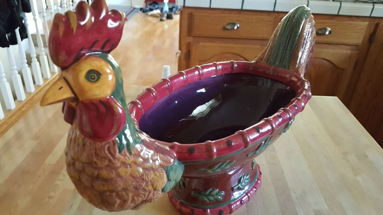 Department 56 Centerpiece Rooster