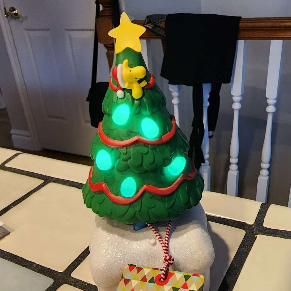 Hallmark 2015 Woodstock Peanuts Gang Tree