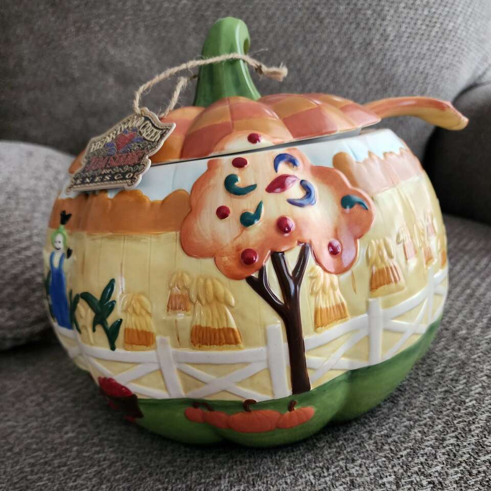 Jim Shore Heartwood Creek Fall Soup Tureen