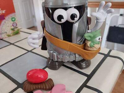 Mr Potato Head Mandalorian n Tot