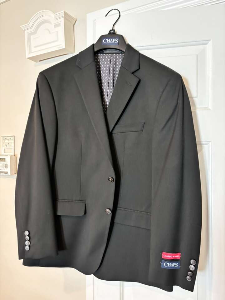 NWT Black Men’s Suit Jacket 40 S