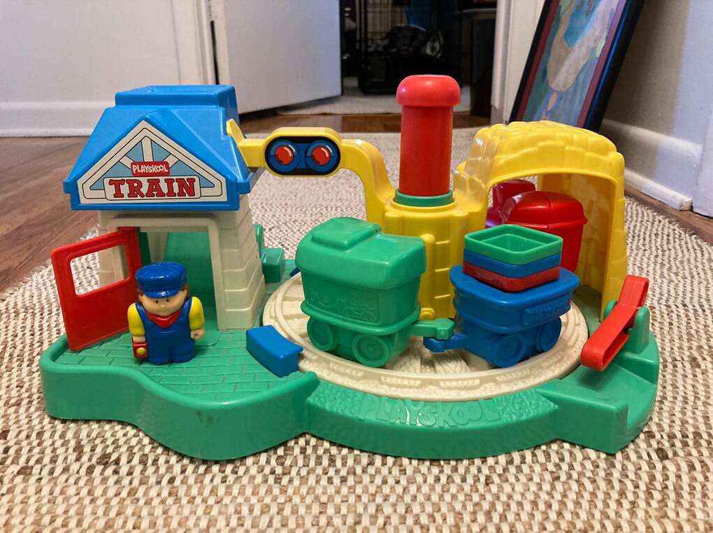 VNTG Playskool Toddler Push n’ Go Train Set Toy