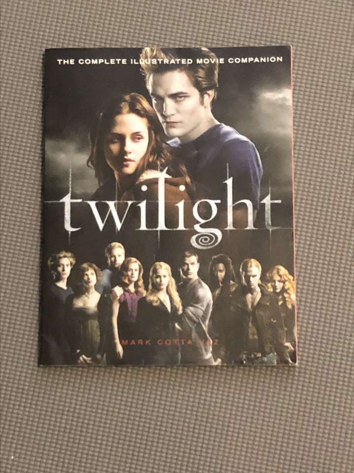 Twilight Movie Companion Book