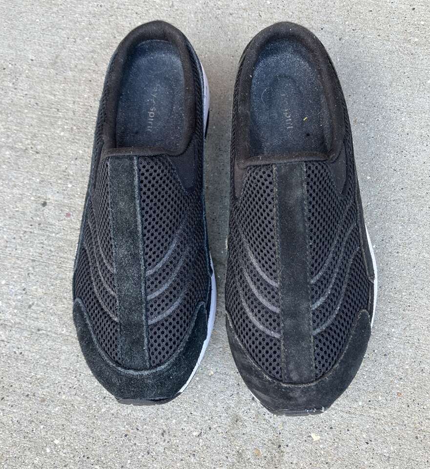 East Spirit Size 6 1/2 Slip-on Shoes