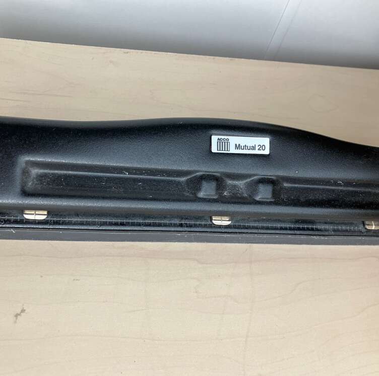 Classic Acco 3-Hole Punch