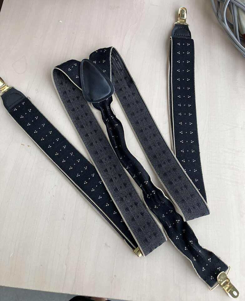 Suspenders