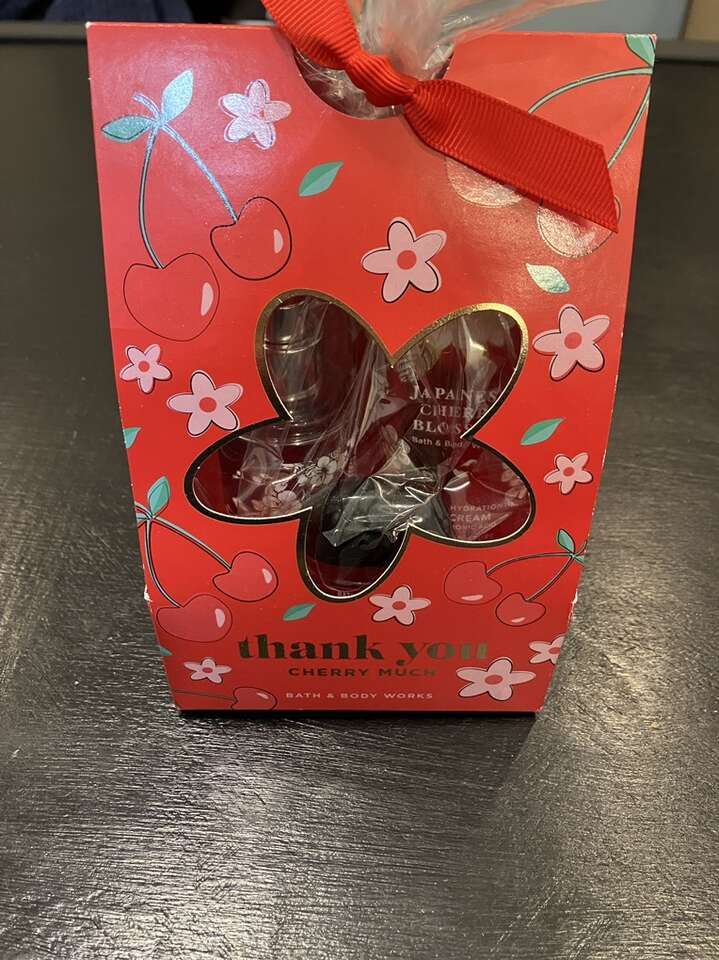 Bath & Body Works Japanese Cherry Blossom Thank Yo