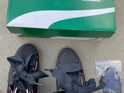 Puma Basket Heart Corduroy Black Women’s Size 7.5