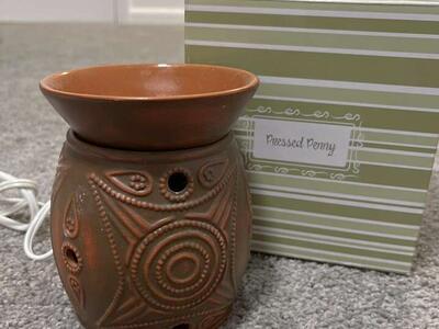 Scentsy Warmer-pressed Penny