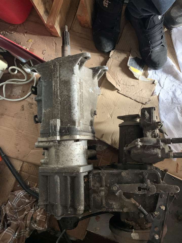 Muncie M21 With Fj40 Transfercase