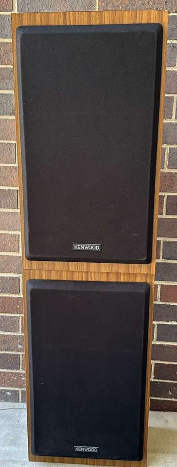 Kenwood LSK-303 Two Way Speakers