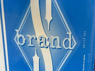 Vintage S Brand 130 CM Snowboard