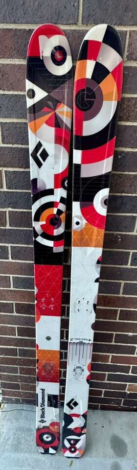 Black Diamond Ember Womens 158 CM Skis