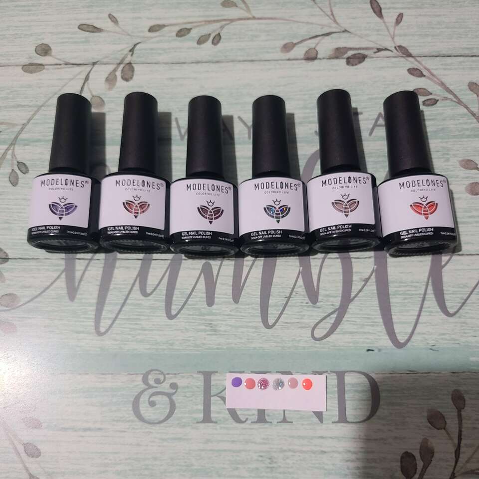 Modelones Gel Nailpolish Bundle UV/LED New