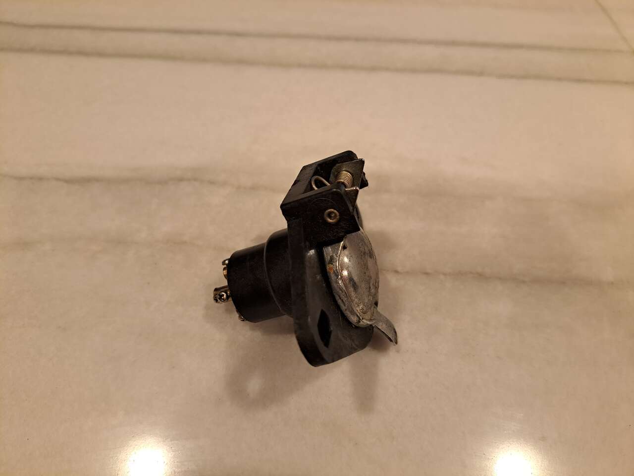 Six Pin Trailer Light Connector