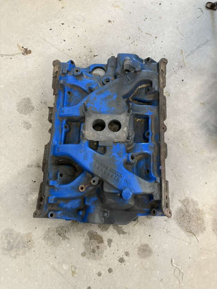 Original Ford 390 Intake Manifold From 1973 f-100