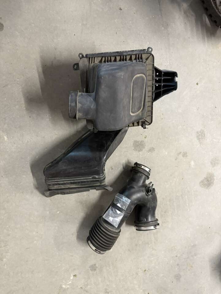 2015-2020 ford F-150 Air Box, Intake Tube, Filter