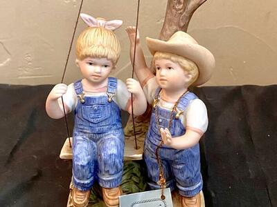 VINTAGE DENIM DAYS - NIB Summer Time - Farm Children In Overalls With A Tree Swing - See Photos.