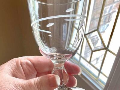 SET OF 2 - Beautiful Vintage 1950s CRYSTAL GLASSES - Delicately ETCHED and FOOTED - Many Photos