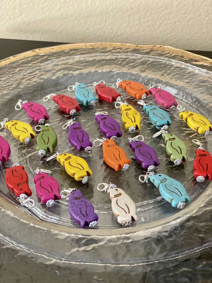 NEW Bright Carved Turquoise Penguin Pendants 4/$10 - Great 4 Necklaces Or Clip Them Anywhere- C PICS