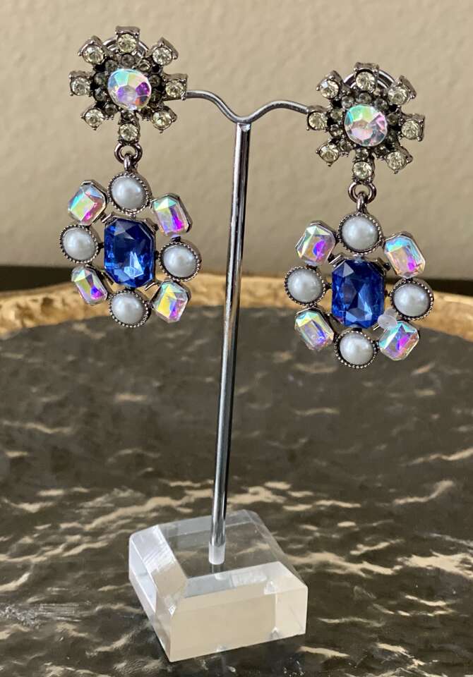 NEW - Gorgeous Iridescent Gems and Pearls Earrings - So Beautiful in Person - See Photos