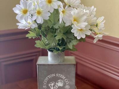 Shabby Chic Galvanized Metal Container with Sweet Daisy Flowers - C ALL PICS 4 Details