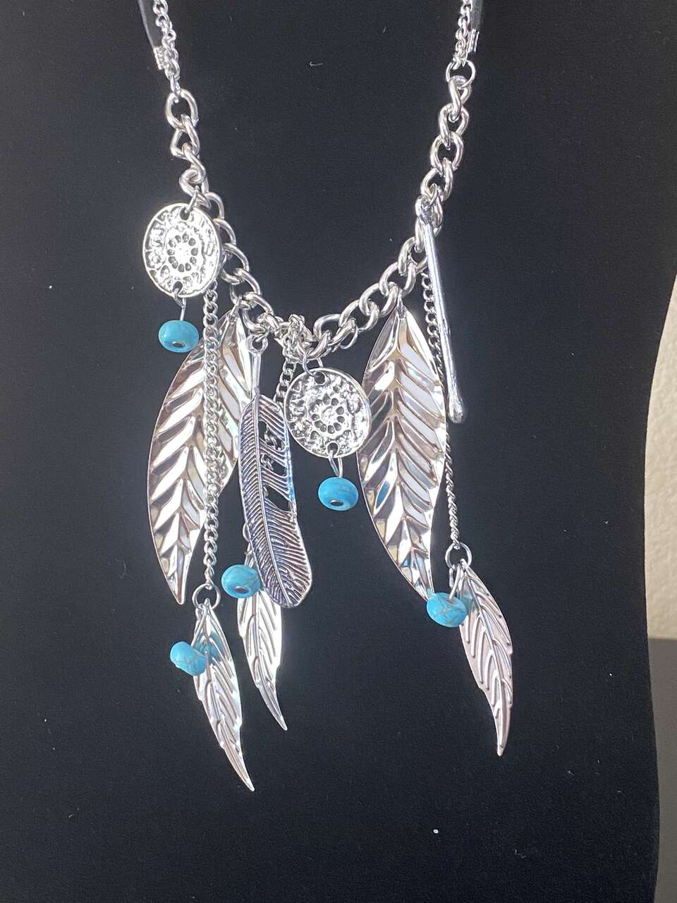 NEW - Fun Silver Feathers and Turquoise Beads Necklace - Please see All Photos
