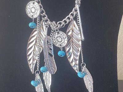 NEW - Fun Silver Feathers and Turquoise Beads Necklace - Please see All Photos