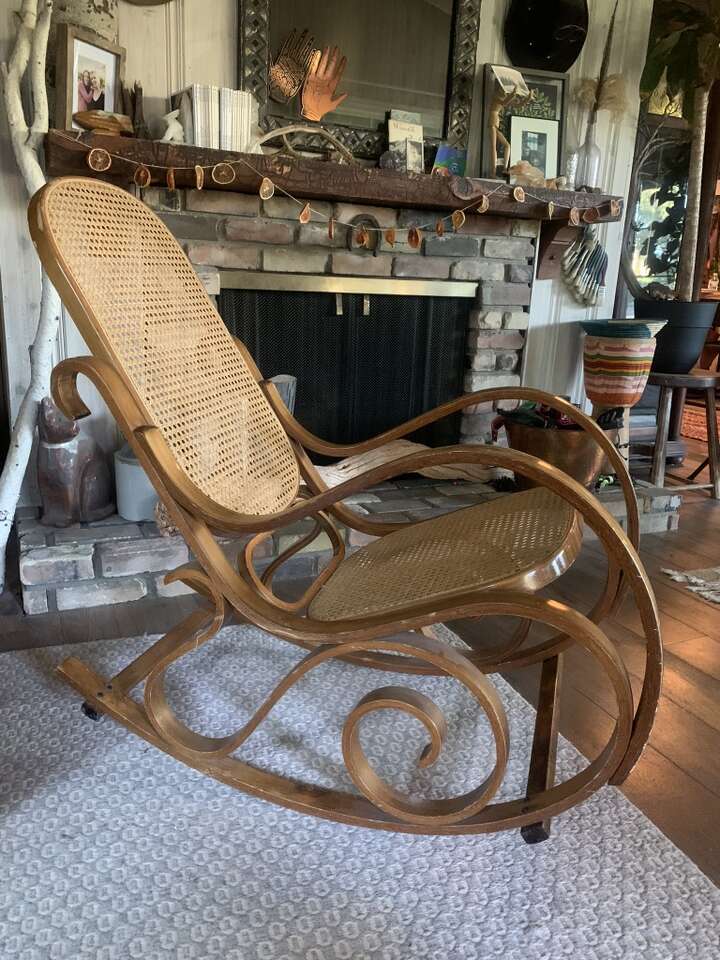 Antique Bentwood Rocking Chair Furniture