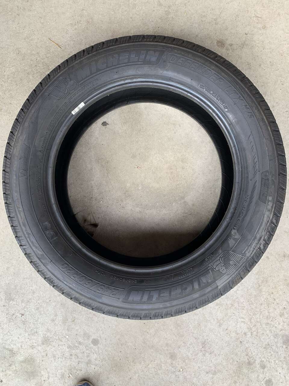 Michelin Defender LTX M/S 245/60r20 Tire New