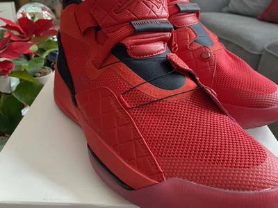 Air Jordan 33 Size 10