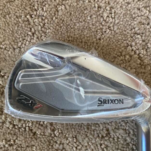 Brand New Srixon ZX7 9 Iron Stiff