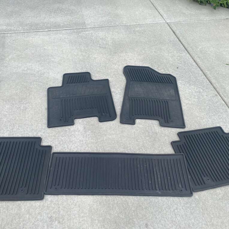 Infinity QX56 Floor Mats